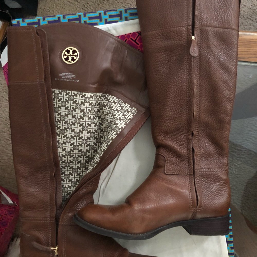 Tory Burch junction riding boot in Almond